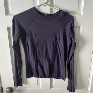Athleta long sleeve top